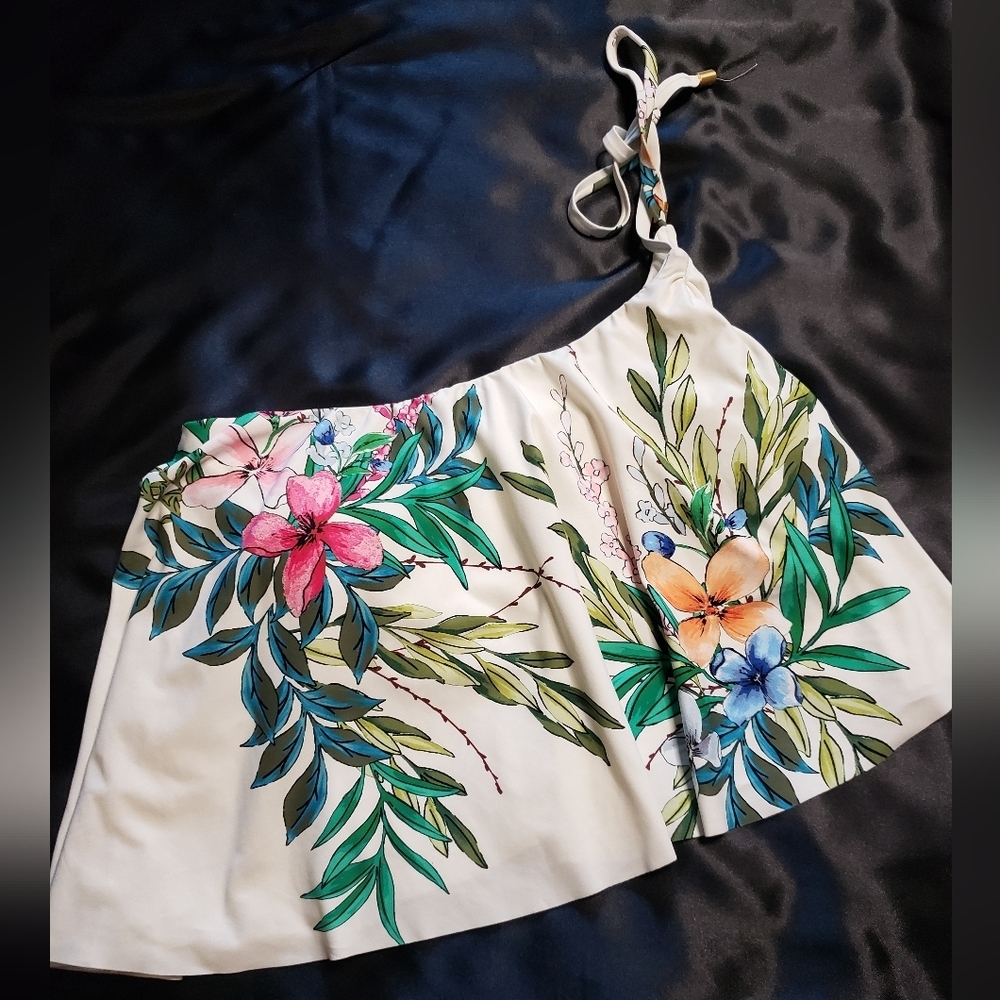 Vince Camuto NWT XS One Shouldered Ruffle Floral Bikini - Picture 2 of 9